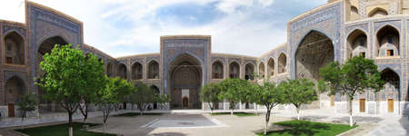 Minarets of Registan, Samarkand, Uzbekistan の写真素材