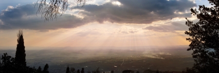 sunset in the valleyの写真素材