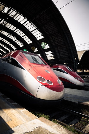 Fast trainのeditorial素材