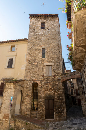 narni,italy june 29 2020 :architecture of buildings and alleys in the country of Narni on a sunny dayのeditorial素材