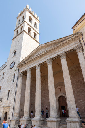 assisi,italy july 11 2020 :church of santa maria sopra minerva in square of commonのeditorial素材