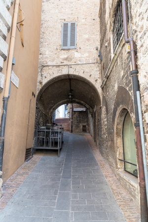 assisi,italy july 11 2020 :architecture of streets and buildings in the historic center of assisiのeditorial素材