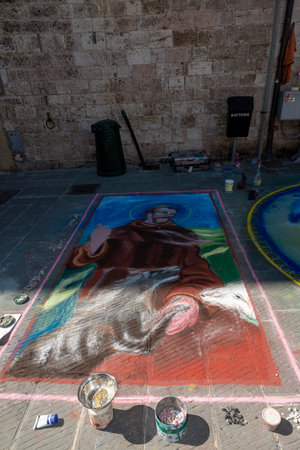street artist and his works drawn on the groundのeditorial素材