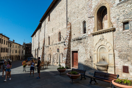 street Dante Alighieri in the town of Gubbioのeditorial素材