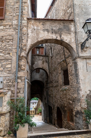 terni, italy october 16 2020: vintage padlock on an ancient door of a countryのeditorial素材