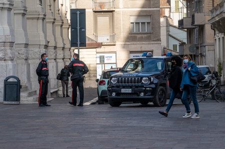 police forces in the city cause covid 19のeditorial素材