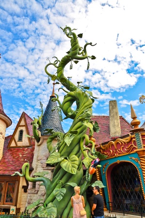Disneyland Paris, August,14, 2010 - nice couple near beanstalk and nice couple, Disneyland Resort Paris  のeditorial素材