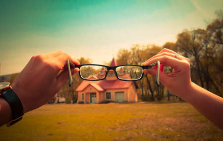 Look through the eye viewsのeditorial素材