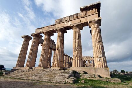 Temple in the archaeological site of Selinunte in Sicilyの写真素材