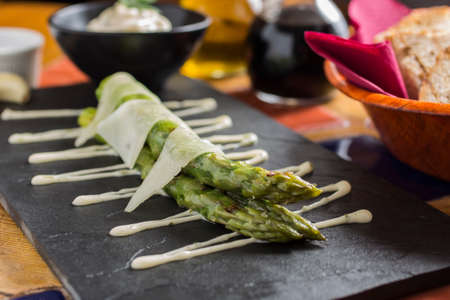 Sparragos spanish tapasの写真素材