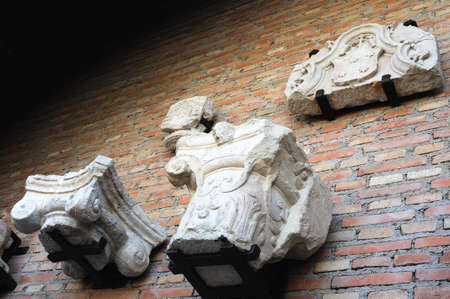 Fantastic Capital of the Lodge  . Renaissance (  Plateresque )  " Weapons Court - ARCHBISHOPS PALACE  "  belonging to the ANTIQUARIUM - Wall of  ALCALA DE HENARES ( 13 th ). Community of Madrid .SPAIN のeditorial素材