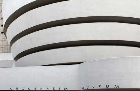 NEW YORK - SEPTEMBER 01: The Solomon R. Guggenheim Museum of modern and contemporary art, located on Manhattan, on September 01, 2013, in New York City, USA. Designed by Frank Lloyd Wright, is one of the 20th centuryのeditorial素材