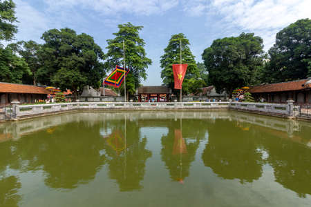 Temple of Literature, a Temple of Confucius in Hanoi and  touristic attraction. It was built in 1070 at the time of Emperor LÃ½ ThÃ¡nh TÃ´ng and nowadays hosts the Imperial Academy, Vietnam's first national university.の写真素材