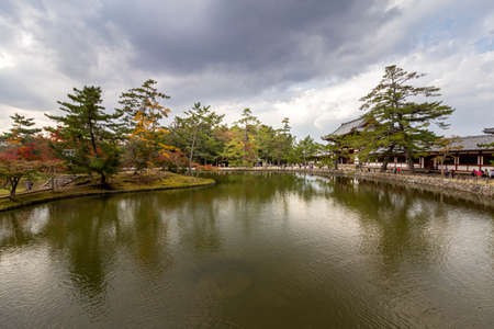 Todai-ji (Eastern Great Temple), a Buddhist temple complex that once was one of the powerful Seven Great Temples, located in Nara, Japan.のeditorial素材