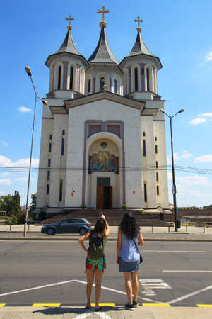 Two young tourists sightseeing