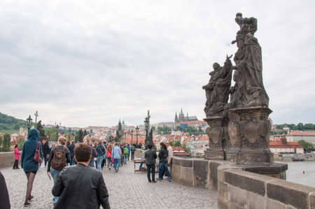 charles bridge in a touristic dayのeditorial素材
