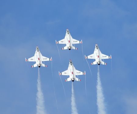 F-16 jet fighters of the aerobatic team Thunderbirds - Arctic Thunder airshow 2008 - Anchorage -...