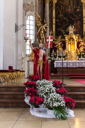 Heiliggeistkirche is a Gothic hall church in Munich, originally belonging to the Hospice of the Holy...
