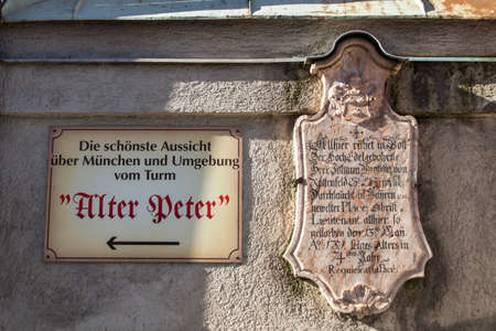 The parish church of St. Peter, whose tower popularly known as Old Peter, one of Munich's most famous landmarkの写真素材