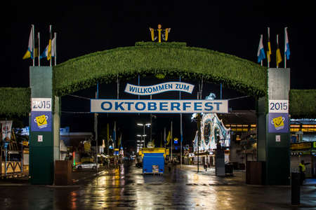 Nightshot of the main entrance gate to the Oktoberfest at Theresienwiese in Munichのeditorial素材
