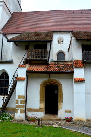 Gate of the fortified church Harman (Honigburg), Transylvaniaの写真素材