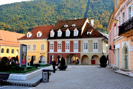 Market Square. Brasov is a town situated in Transylvania, Romania, in the center of the country. 300.000 inhabitants.のeditorial素材