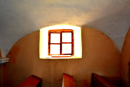 Fortified medieval saxon church in Cinsor-Kleinschenk, Sibiu county.  The church with a tower on the west is built in 1427. In the middle of the 15th century the first enclosure was erectedのeditorial素材