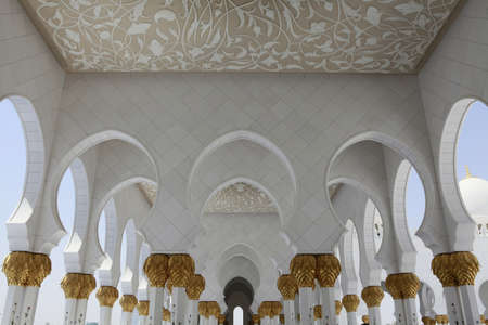 arab architecture on grand mosque, abu dhabiのeditorial素材