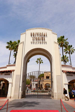 LOS ANGELES, CALIFORNIA, USA - JUN 01, 2015 - entrance of universal studios in los angelesのeditorial素材