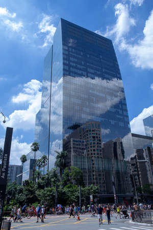 Sao Paulo, Brazil - march 24, 2019 - people stroll on Avenida Paulista on Sunday that the avenue is closed to the traffic of carsのeditorial素材