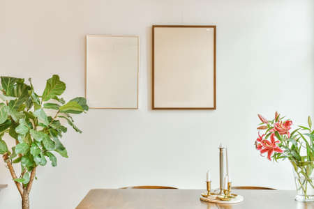 Pretty room decor in an elegant house