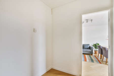 A pretty and lovely room in a luxury house