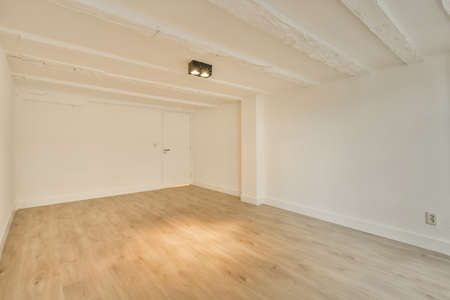 Interior of a spacious room without furnitureの写真素材