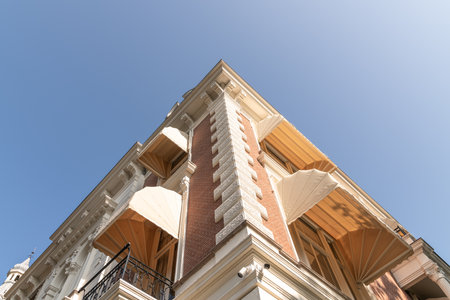a building that looks like its been taken from the ground to the sky, with no clouds in sightのeditorial素材