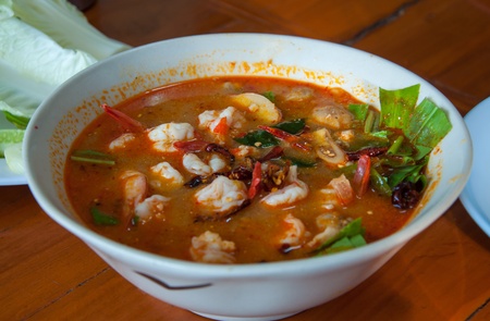 hot and sour soup (Tom Yum Goong, Thai food)
