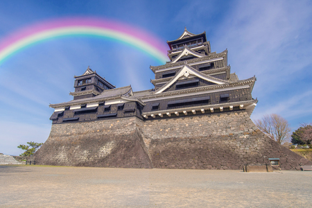 traditional Japanese Kumamoto Castle with blue sky.のeditorial素材