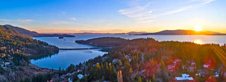 Bellingham Bay Panoramic Lummi Samish San Juan Island Teddy Bear Cove Aerial Landscape Sunset Viewの写真素材