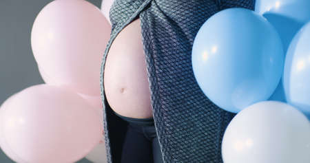 Close Up Pregnant Belly Baby Bumpの写真素材