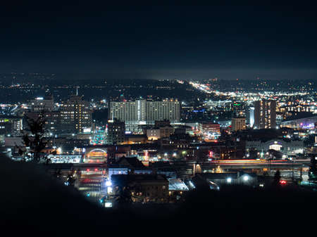 Spokane, Washington/USA - February 2019: Spokane City Urban Skyline Night Viewのeditorial素材