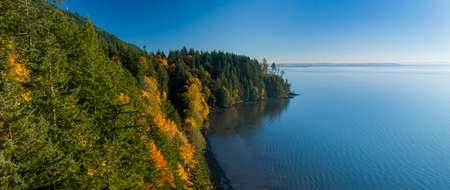 Chuckanut Drive Samish Bay Waterfront Ocean Aerial View Fall Autumn Tree Colorsの写真素材