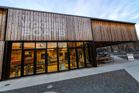 Seattle, Washington USA - Dec 2, 2019: The Center For Wooden Boats Building Exteriorのeditorial素材