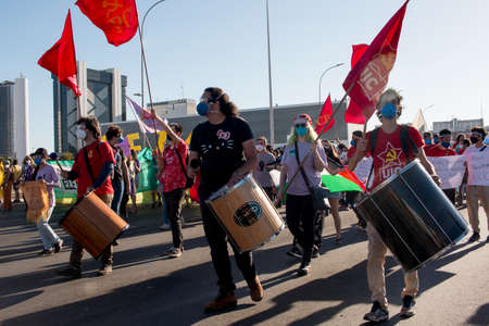 Brasilia, Brazil, DF July 25, 2021: A massive protest in the capital city and also throughout Brazil, against the current administrationâs handling of the Covid-19 Vaccine.のeditorial素材