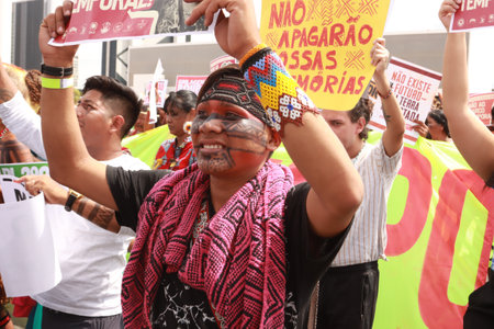 Brasilia, Brazil, August 30 2023 Indigenous Indians from Different parts of Brazil, Marching down the Esplanada dos Ministerios for The Future for our Children March in Brasiliaのeditorial素材