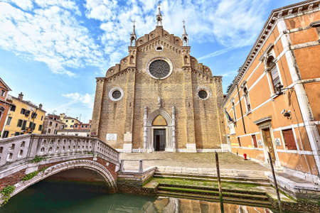 Basilica Santa Maria Gloriosa dei Frari, Venice Italyの写真素材