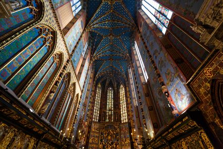 Interior of St. Marys Basilica in Krakow, Polandのeditorial素材