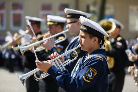 Kaliningrad, Russia - May 25 2016: The military orchestra on the ceremony at the school Sea Cadet Corps of Andrew Pervozvanniyのeditorial素材