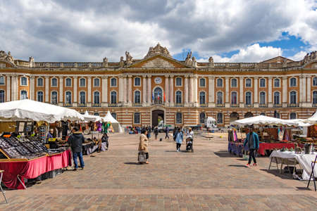Place of the Capitole, Toulouse, Franceのeditorial素材