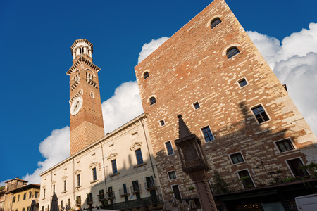 Torre dei Lamberti - Medieval tower of the Lamberti (XI century - 84 m.) Piazza delle Erbe, Verona (UNESCO world heritage site) - Veneto, Italy, Europeのeditorial素材