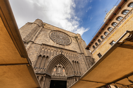 Barcelona, facade of the Santa Maria del Pi, gothic church in the Barri Gotic quarter near the ramblas, in old town (XV century). Catalonia, Spain, Europeのeditorial素材