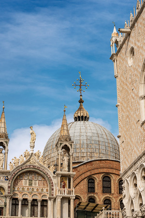Venice, Basilica and Cathedral of San Marco (St. Mark the evangelist) and the Palazzo Ducale (Doge Palace) UNESCO world heritage site, Veneto, Italy, Europeのeditorial素材